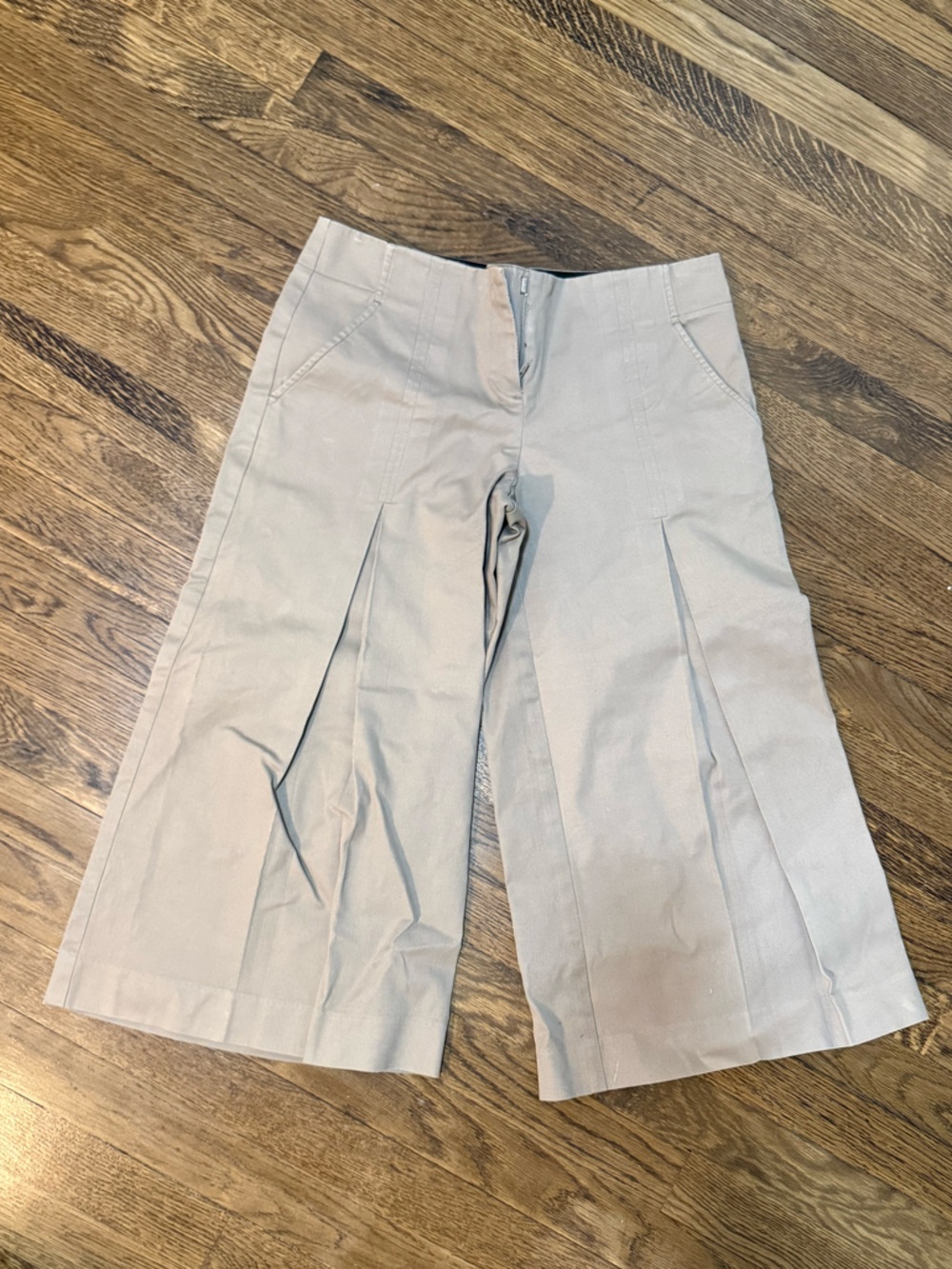 Poleci Black and Beige y2k style gauchos, low rise size 2